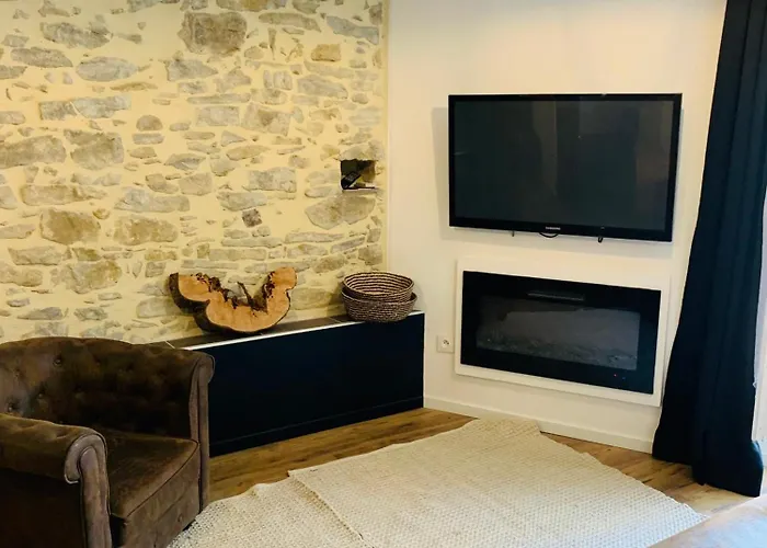 L'atypique, La Vue Et Le Standing Du 36 ! Emplacement, Clim Et Exterieur ! * Carcassonne