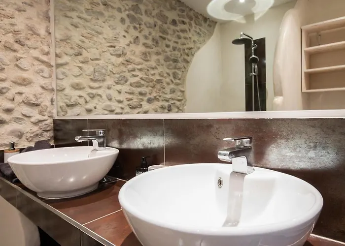 L'atypique, La Vue Et Le Standing Du 36 ! Emplacement, Clim Et Exterieur ! Carcassonne